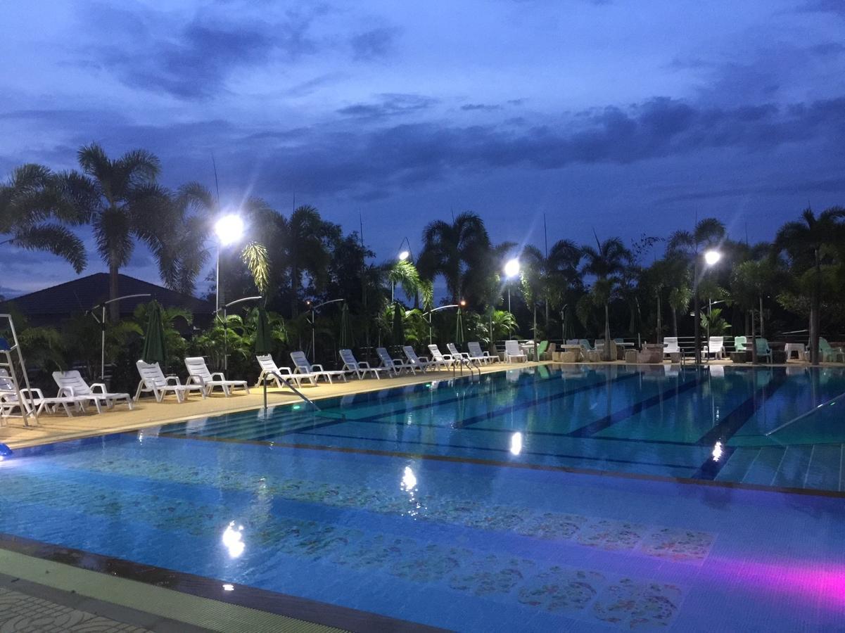 Suan Palm Resort Ban Pong  Exterior foto